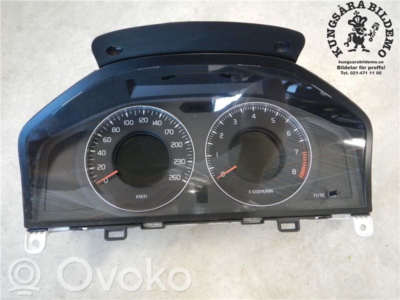 Volvo S60 Speedometer (instrument cluster) 