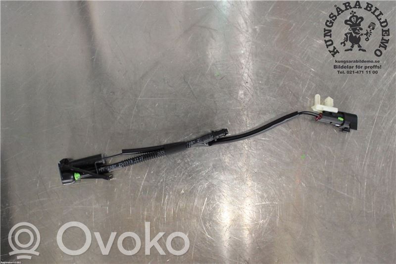 Ford Focus Dysza spryskiwacza szyby przedniej / czołowej 