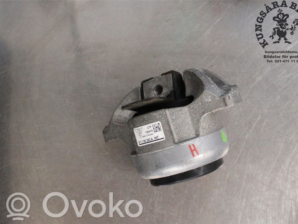 Porsche Panamera (970) Engine mount bracket 