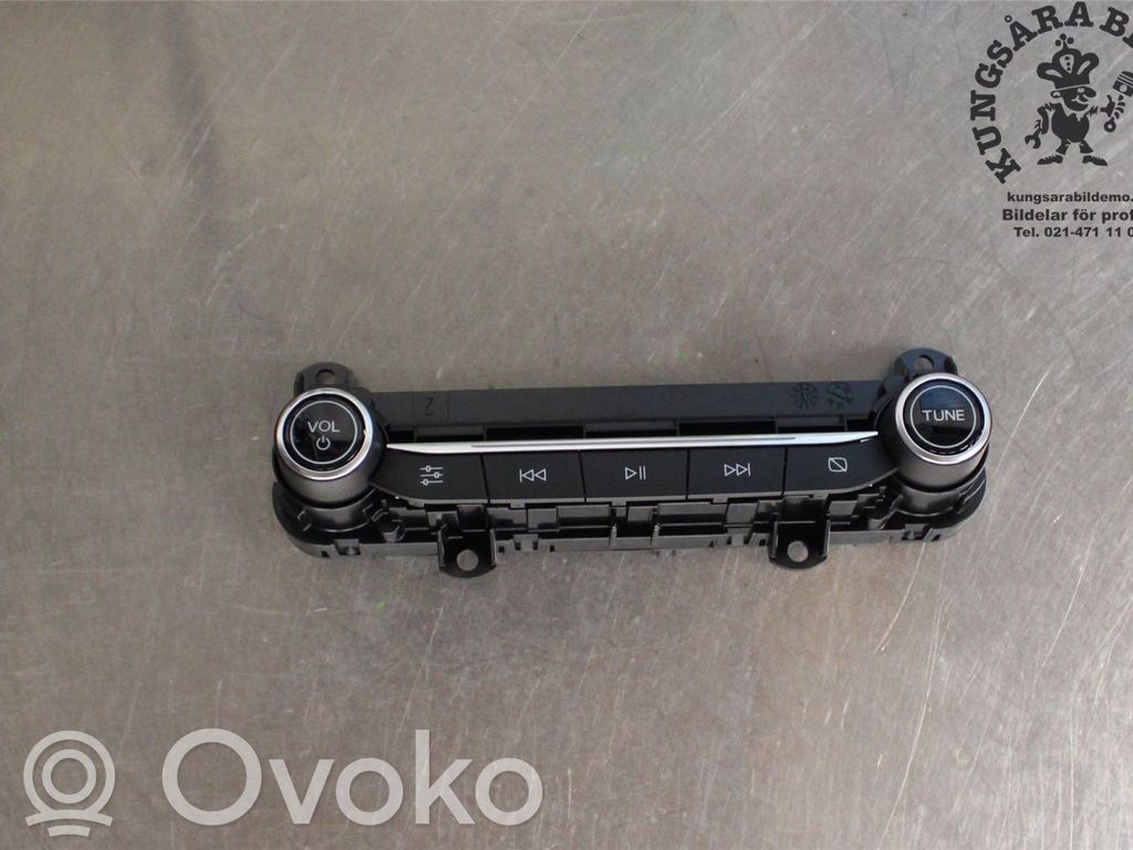 Ford Fiesta Unidad delantera de radio/CD/DVD/GPS 