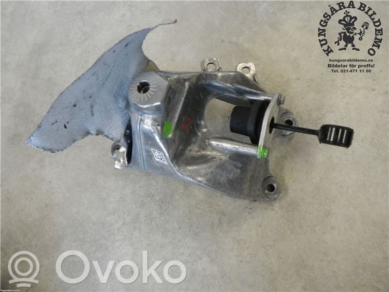 Audi A6 S6 C8 4K Supporto di montaggio del motore (usato) 