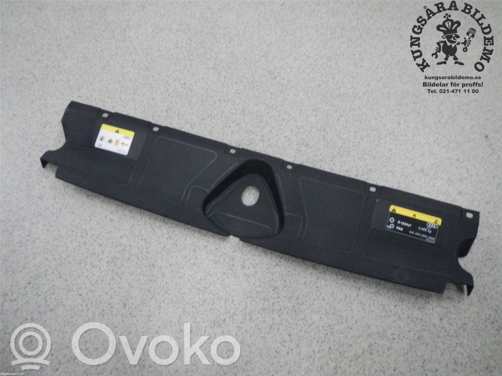 Audi A3 8Y Radiatoru paneļa augšējā daļa (televizors) 