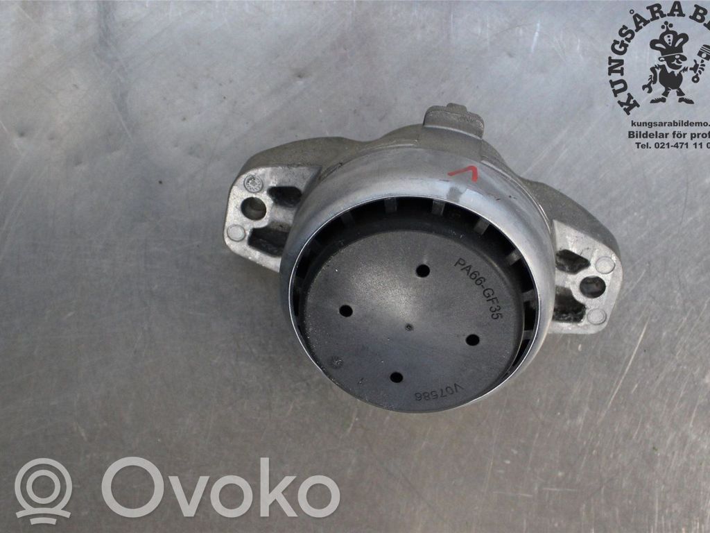 Engine mount bracket   9A719938310,971199383A,971199383A