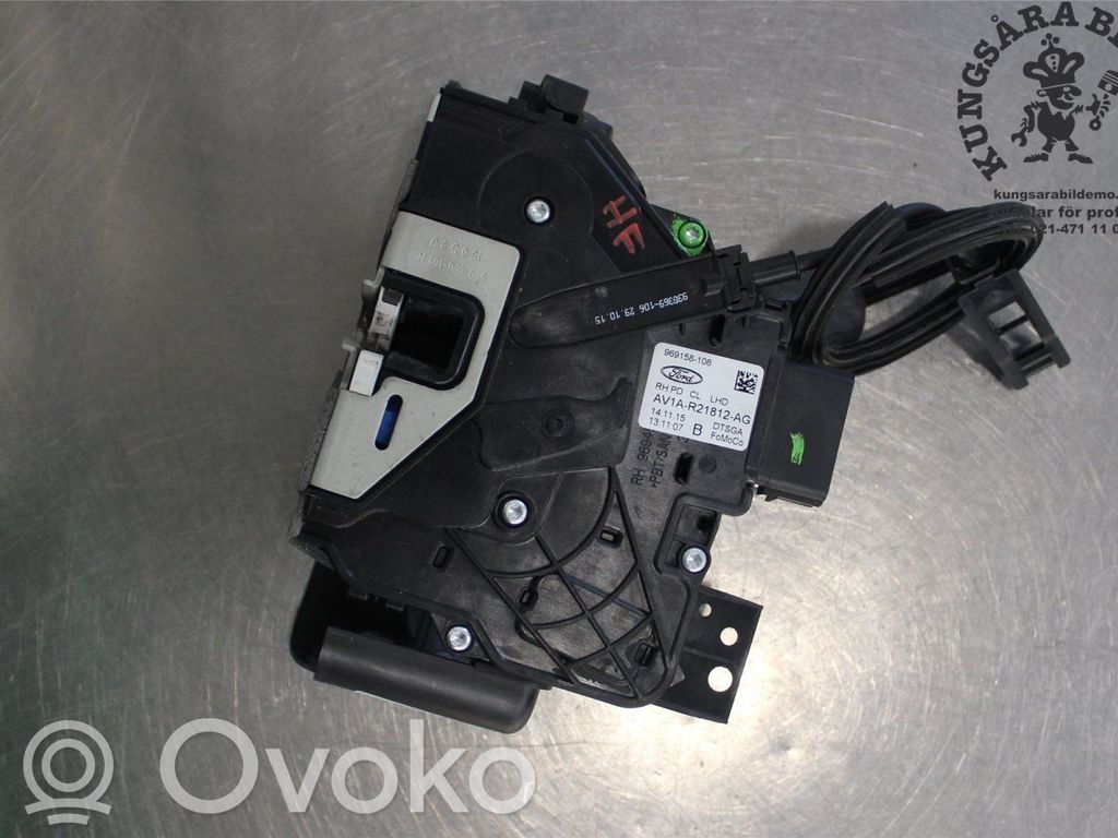 Front door lock   2014378