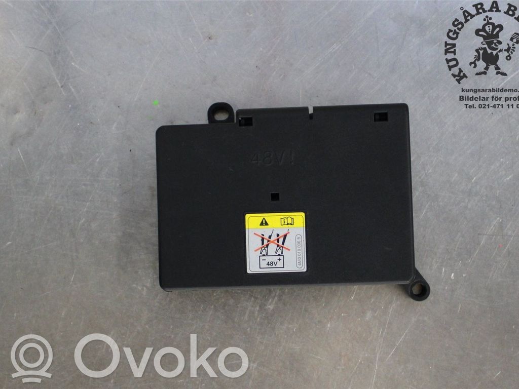Audi Q7 4M Fuse module 