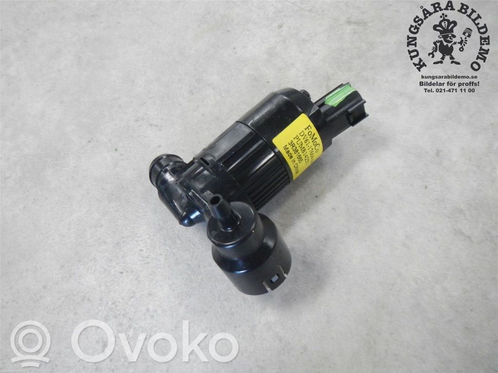 Ford Mondeo MK V Windscreen/windshield washer pump 