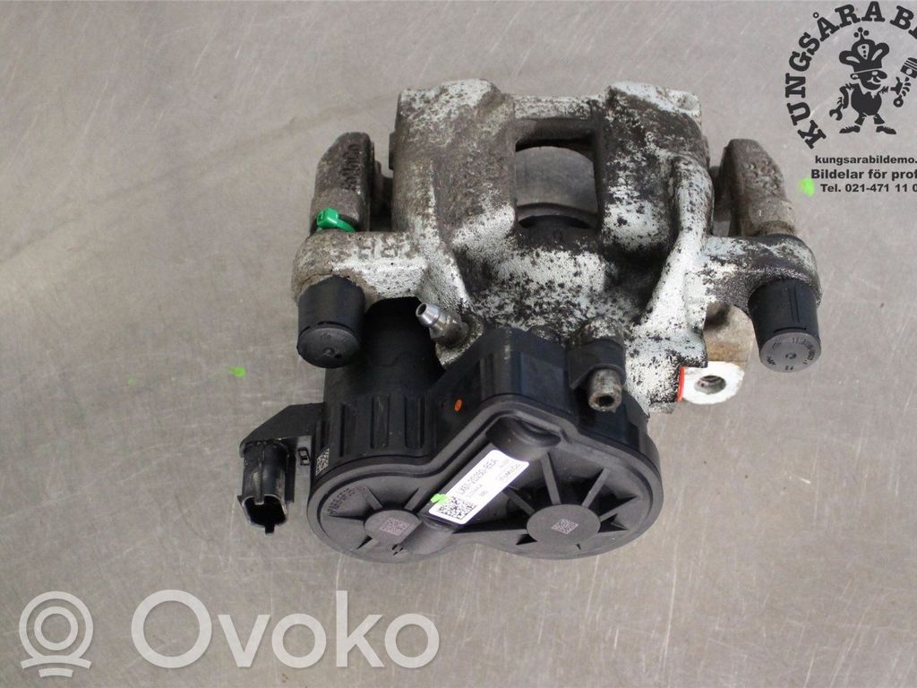 Ford Focus Задний суппорт 