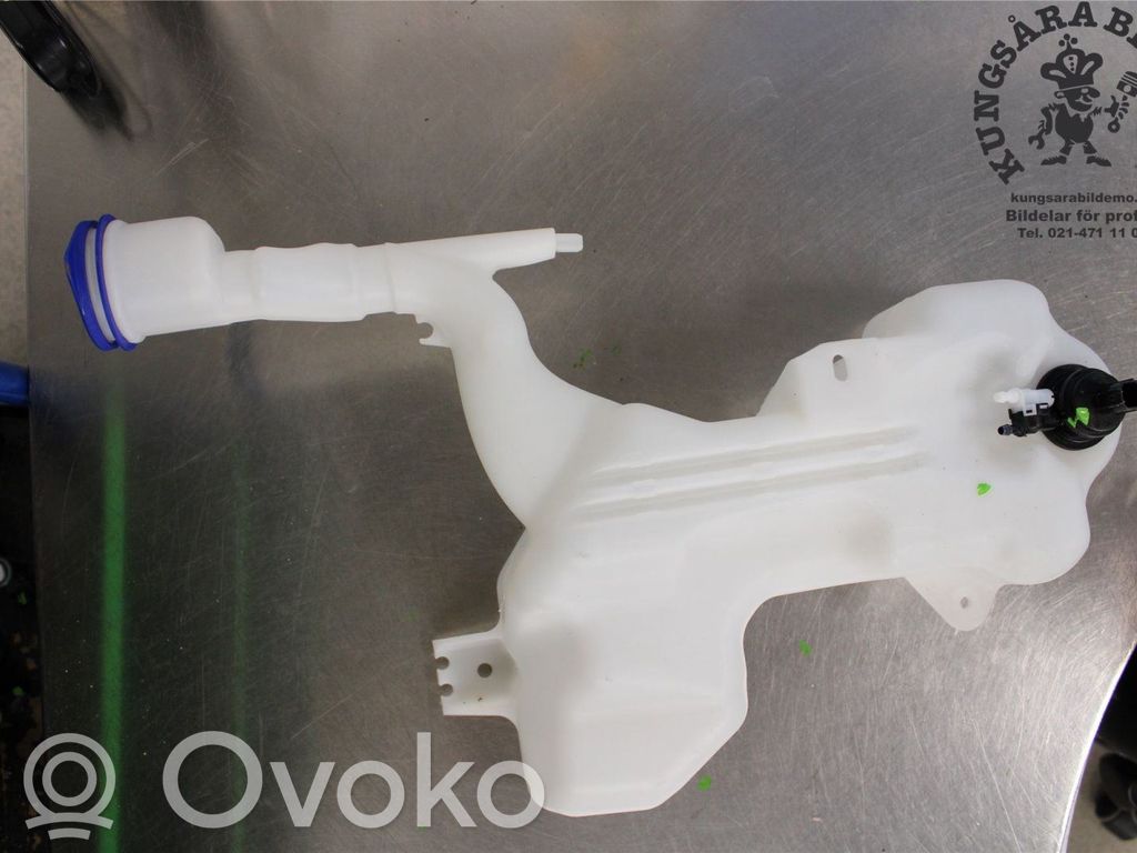 Ford Fiesta Langų skysčio bakelis 