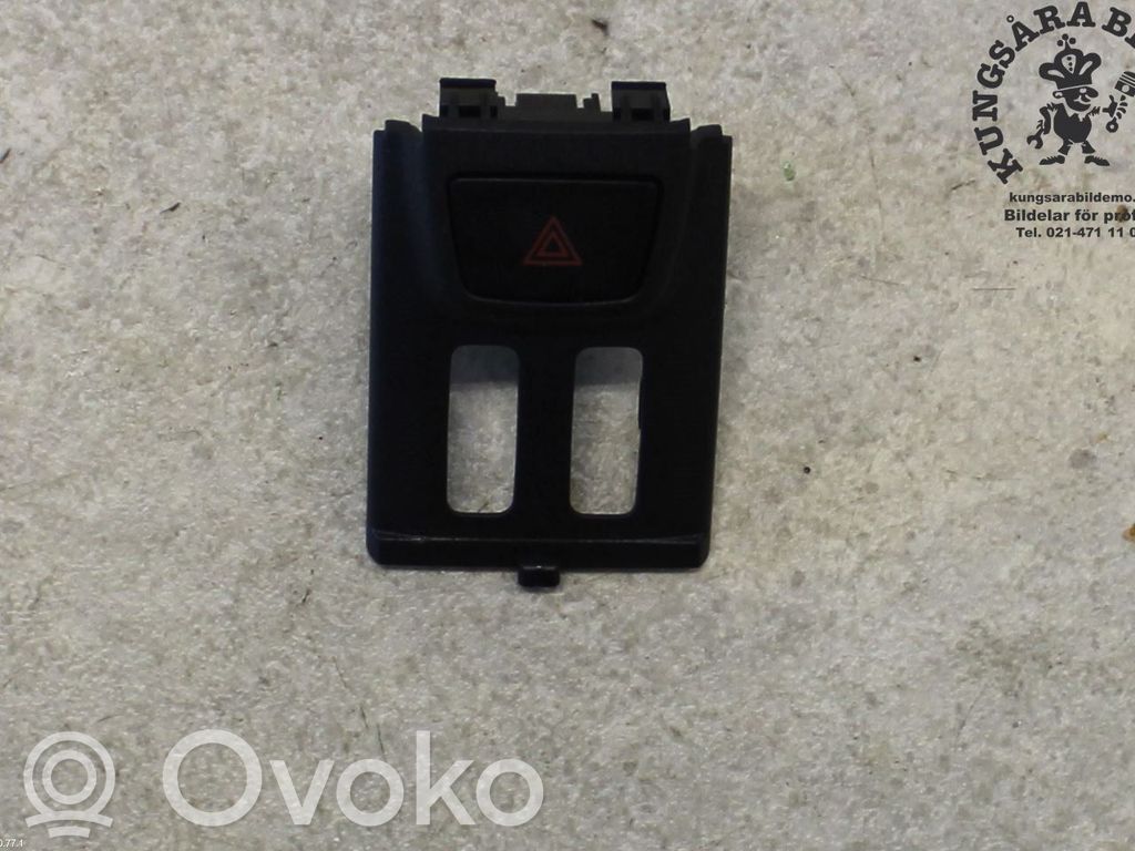 Ford Fiesta Hazard light switch 