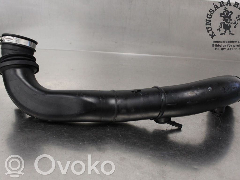 Ford Focus Air intake hose/pipe 