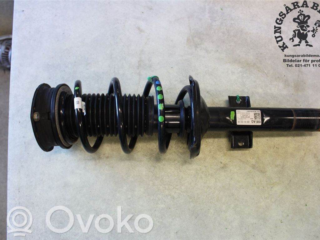 Skoda Kamiq Amortyzator osi przedniej ze sprężyną 