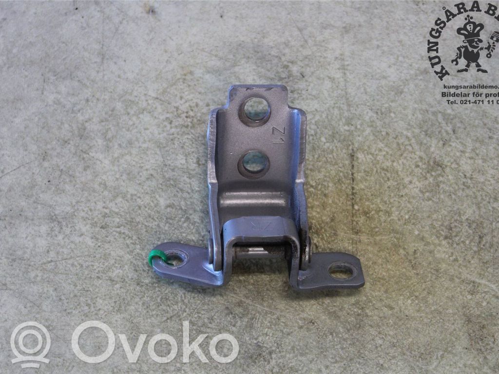 Mazda 6 Front door upper hinge 
