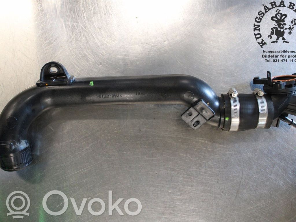 Ford Focus Manguera/tubo del intercooler 
