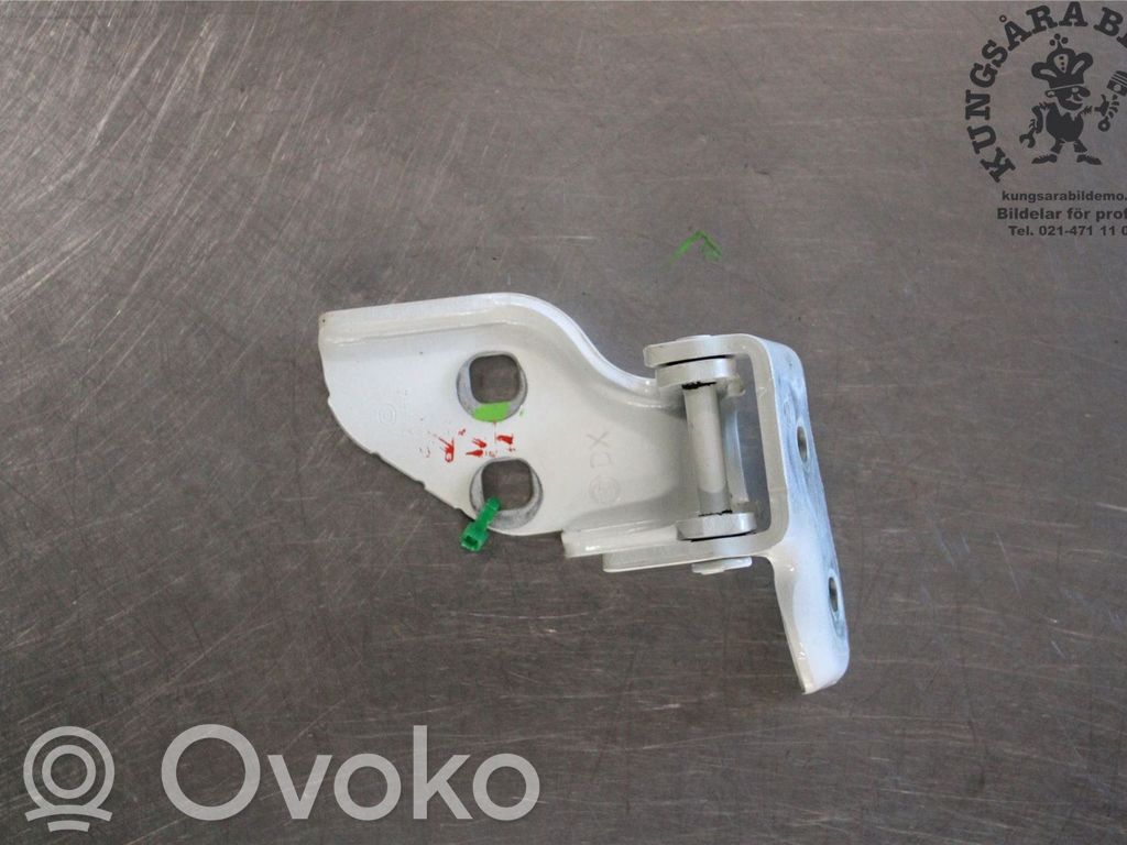 Peugeot Boxer Front door lower hinge 