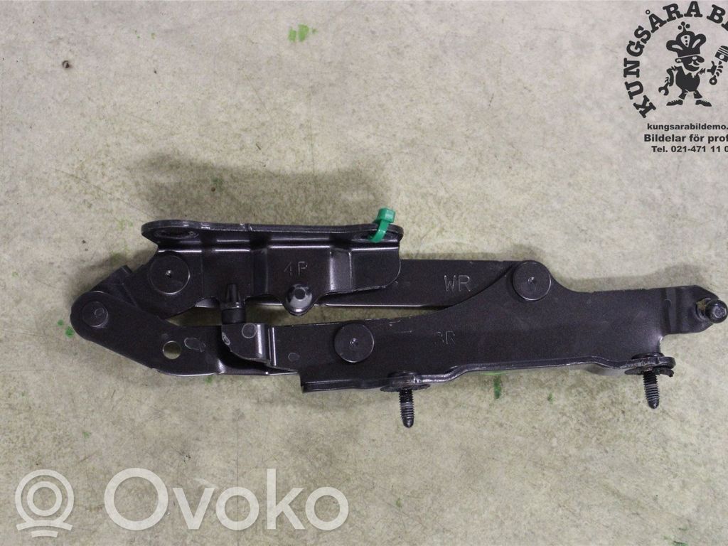 Mazda MX-5 ND Tailgate/trunk/boot hinge 