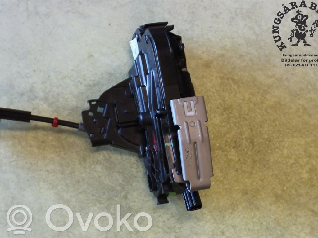 Ford Kuga III Etuoven lukko 