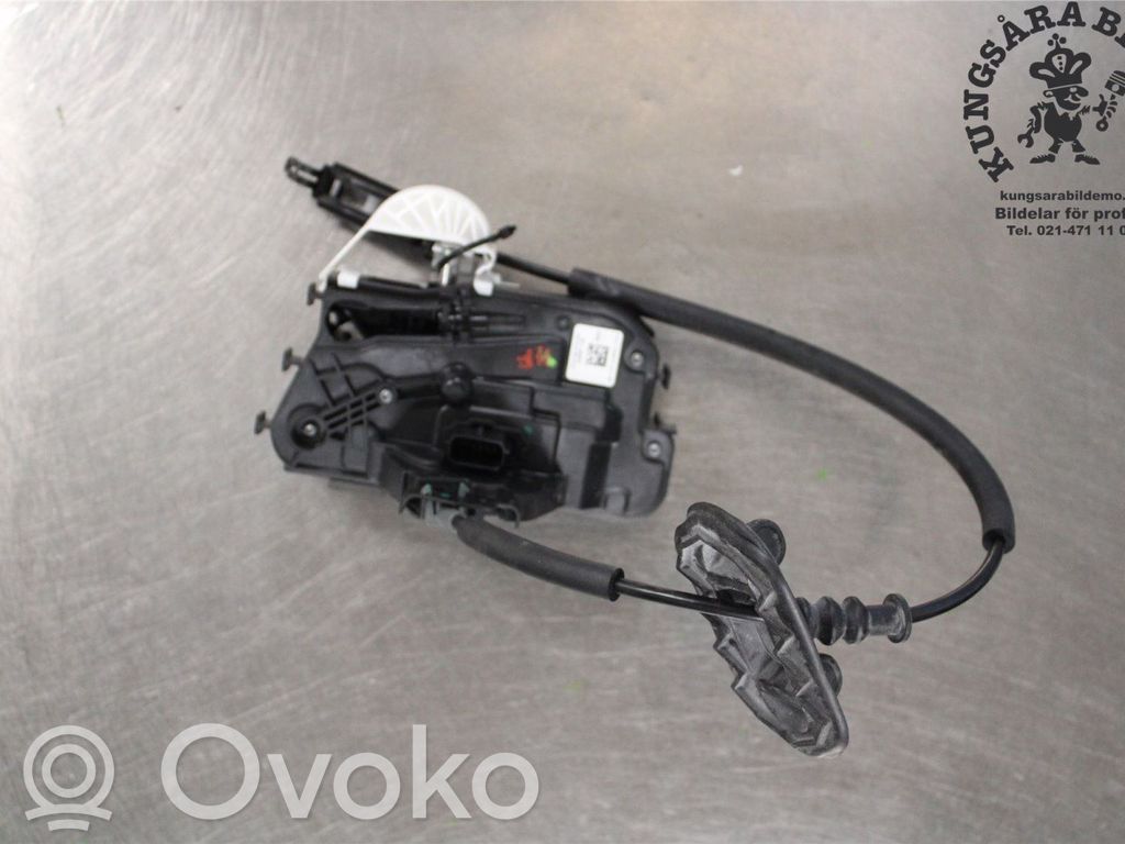 Ford Focus Front door lock 