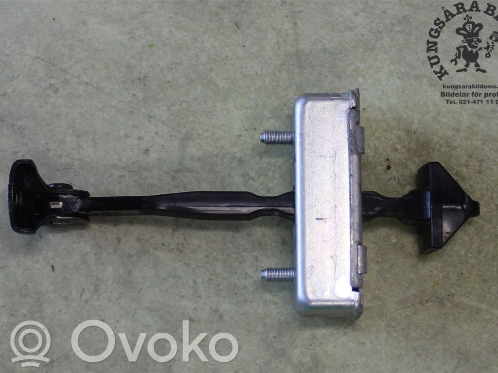 Mazda 6 Etuoven pidätin 