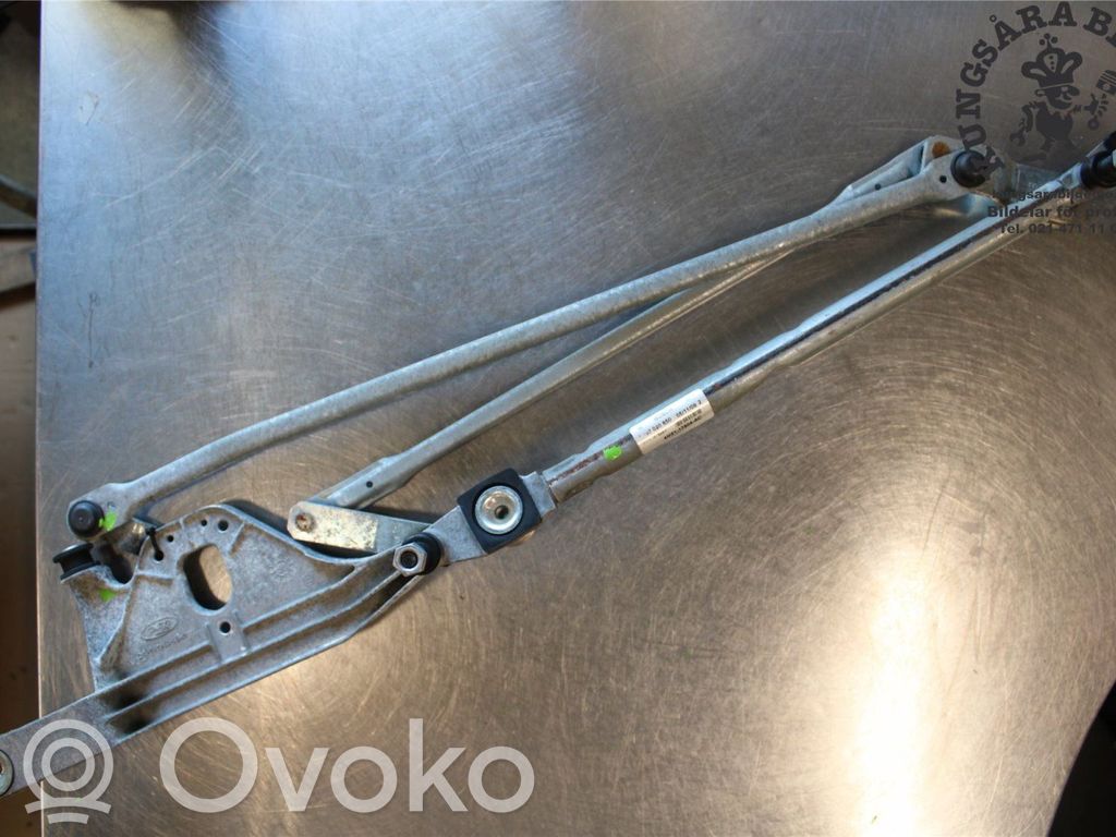 Ford Focus Front wiper linkage 