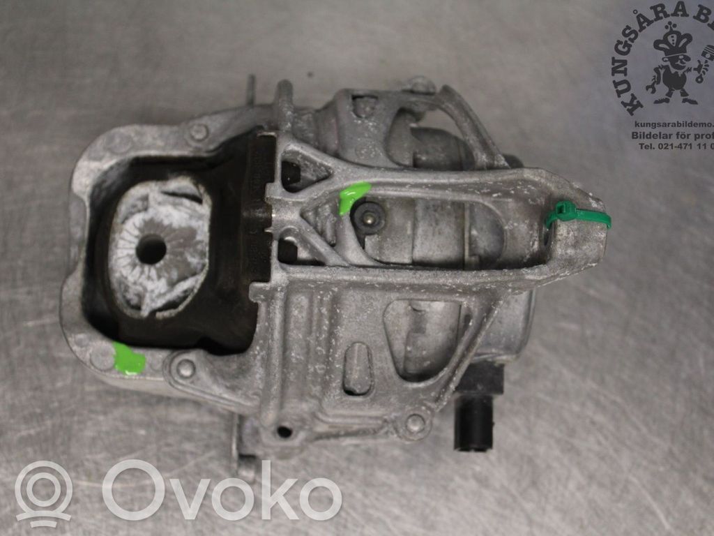 Audi A6 S6 C8 4K Engine mount bracket 