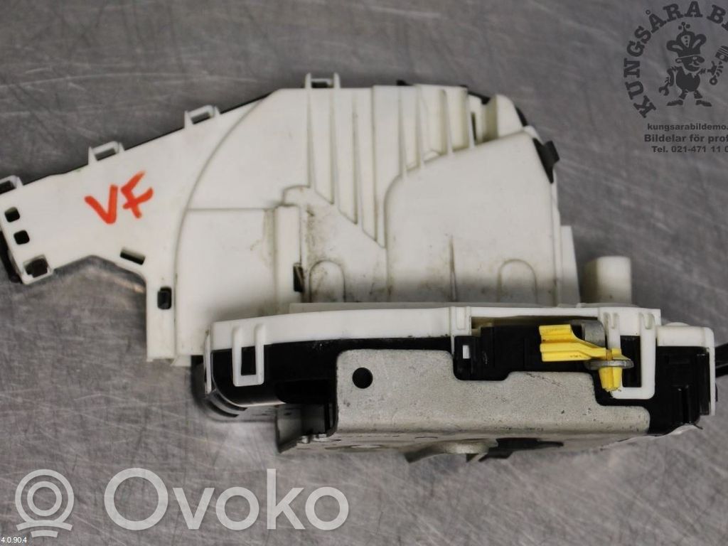 Dodge RAM Front door lock 