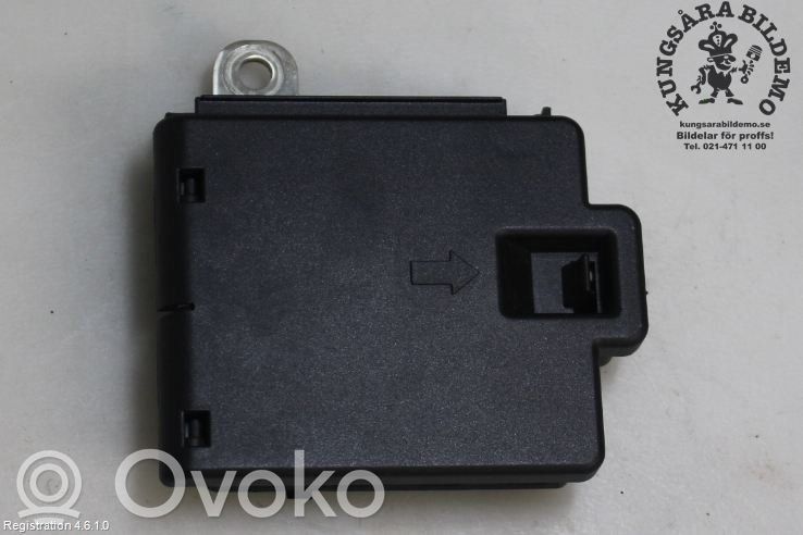 Porsche Cayenne (9PA) Fuse module 
