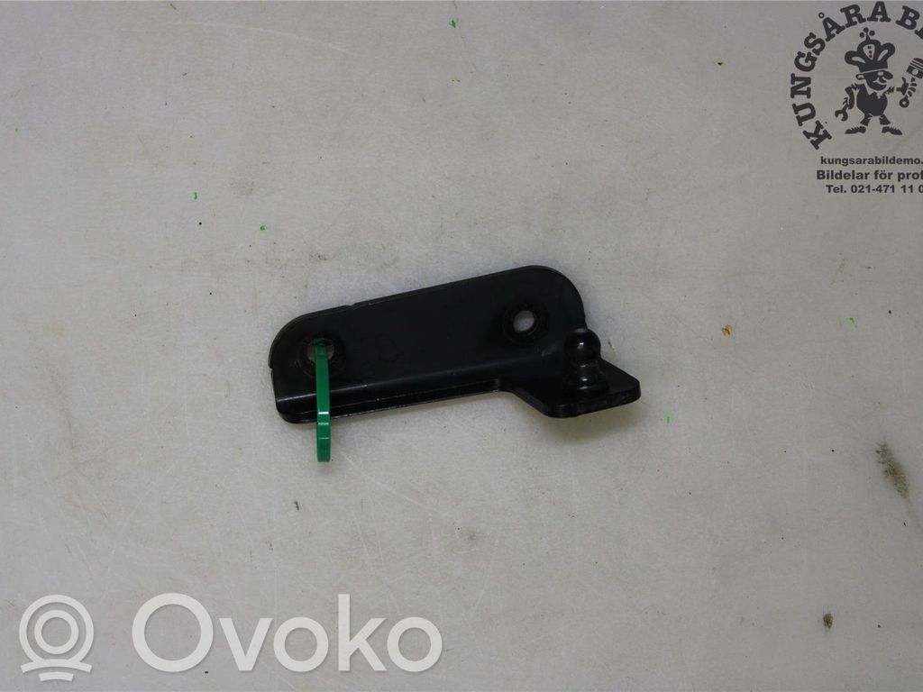 Porsche Macan (95B) Tailgate/trunk strut/damper 