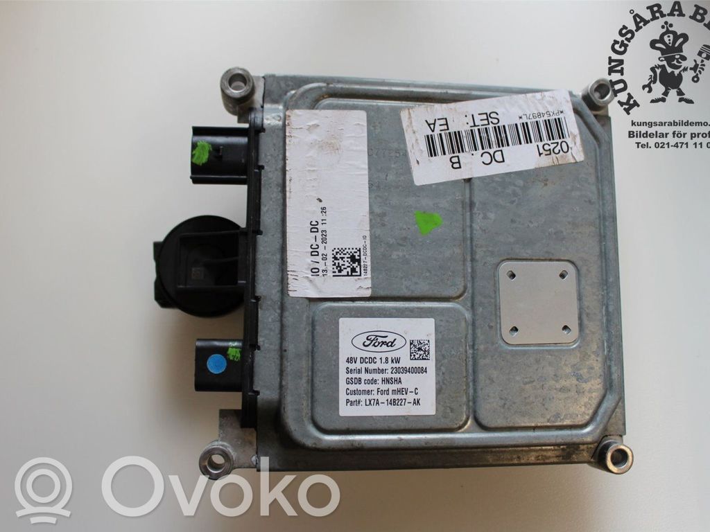 Ford Focus Voltage converter inverter 