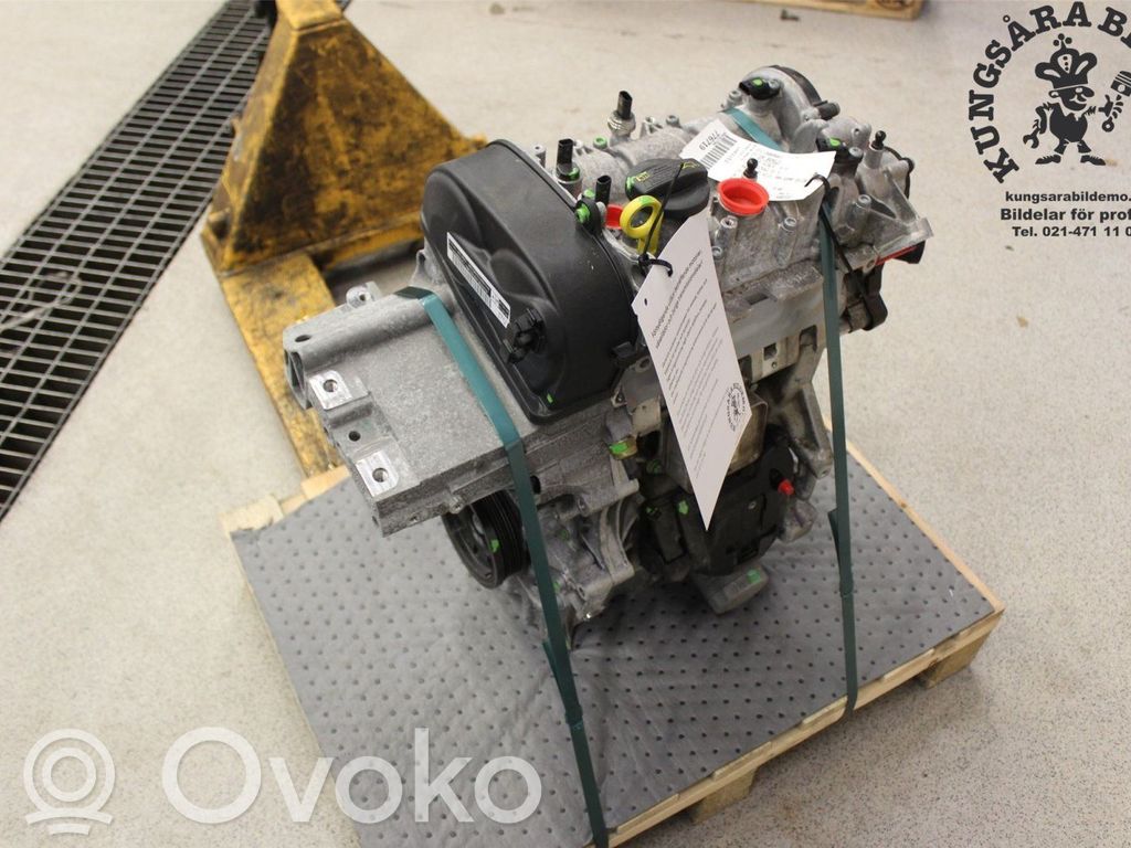 Motor   04C100098KX,DKRF,04C100033X