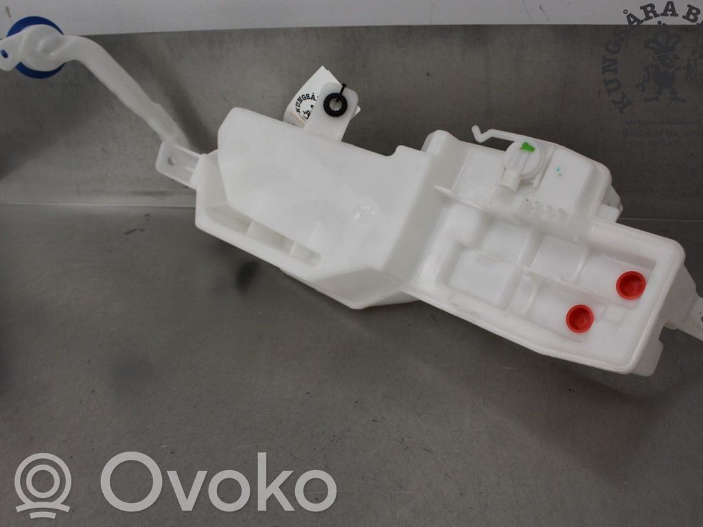 Volvo S90, V90 Zbiornik płynu do spryskiwaczy szyby przedniej / czołowej 