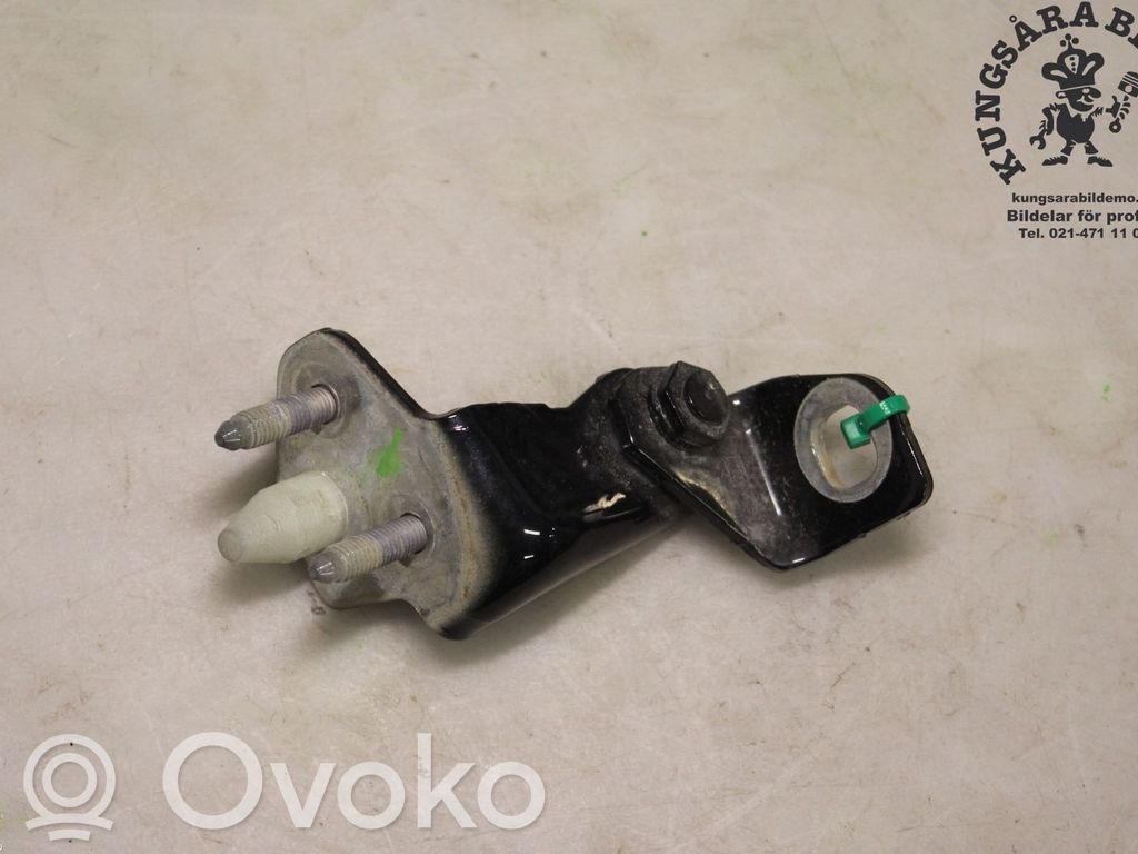 Ford Puma Rear door upper hinge 