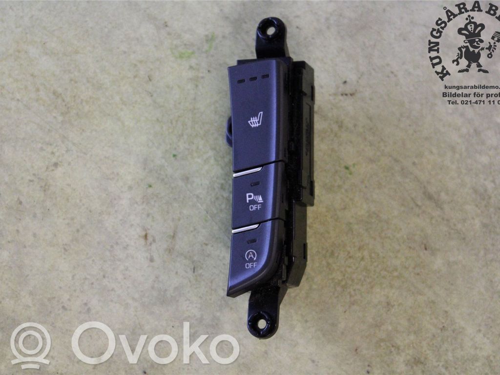 Hyundai i30 Przyciski multifunkcyjne 