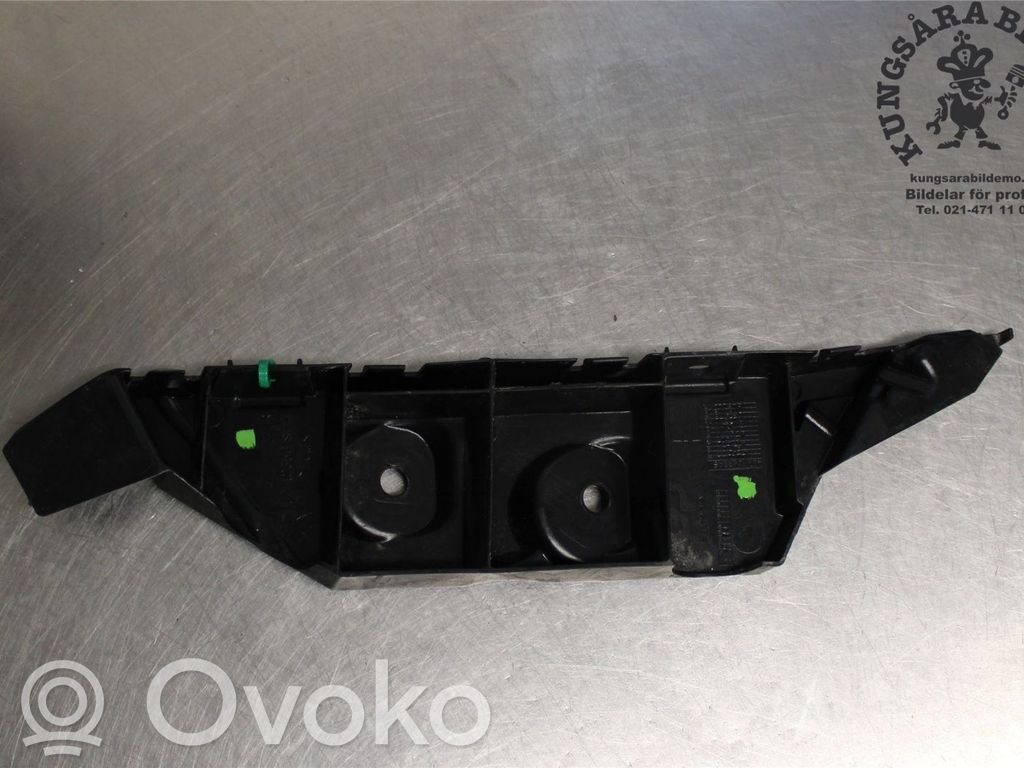 Seat Arona Uchwyt / Mocowanie zderzaka tylnego 