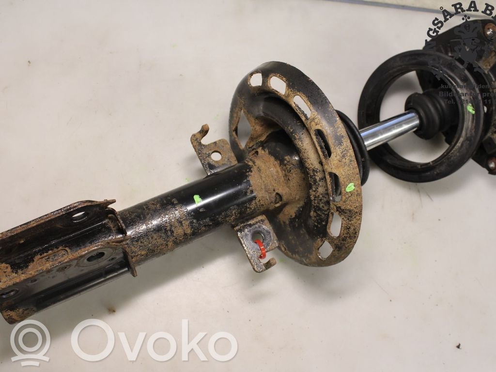 BMW 1 E81 E87 Ammortizzatore anteriore con molla elicoidale 