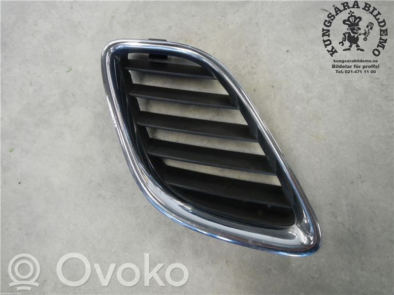 Saab 9-5 Front bumper lower grill 