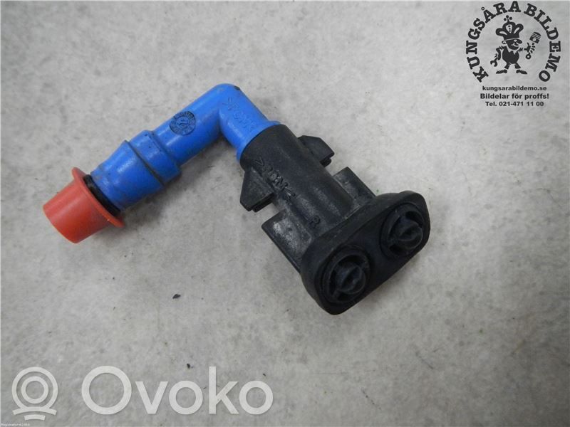 Saab 9-3 Ver2 Dysza spryskiwacza lampy przedniej 