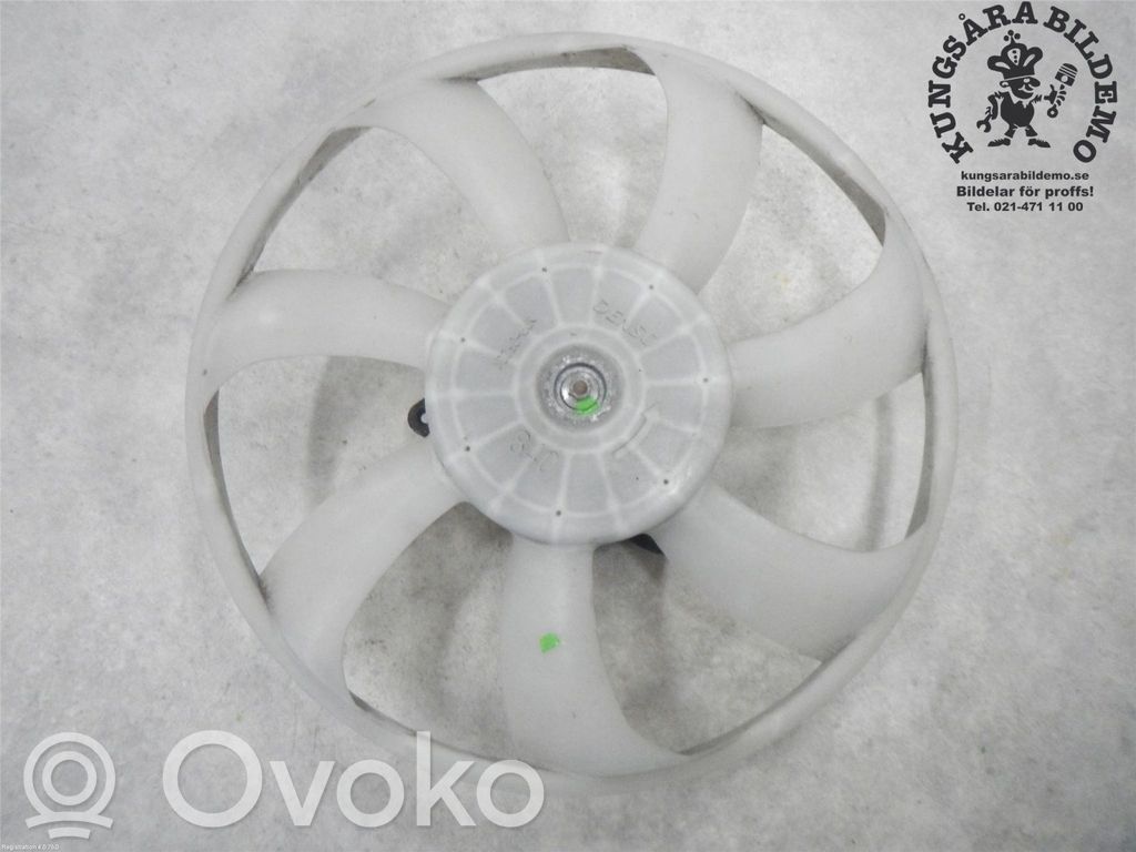 Lexus CT 200H Elektryczny wentylator chłodnicy 