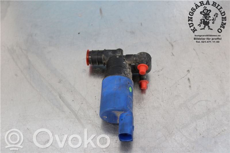 Ford C-MAX II Headlight washer pump 