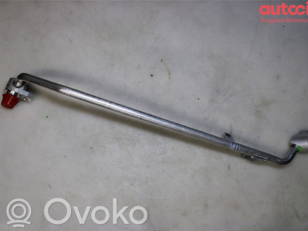 Audi e-tron Ilmastointilaitteen putki (A/C) 