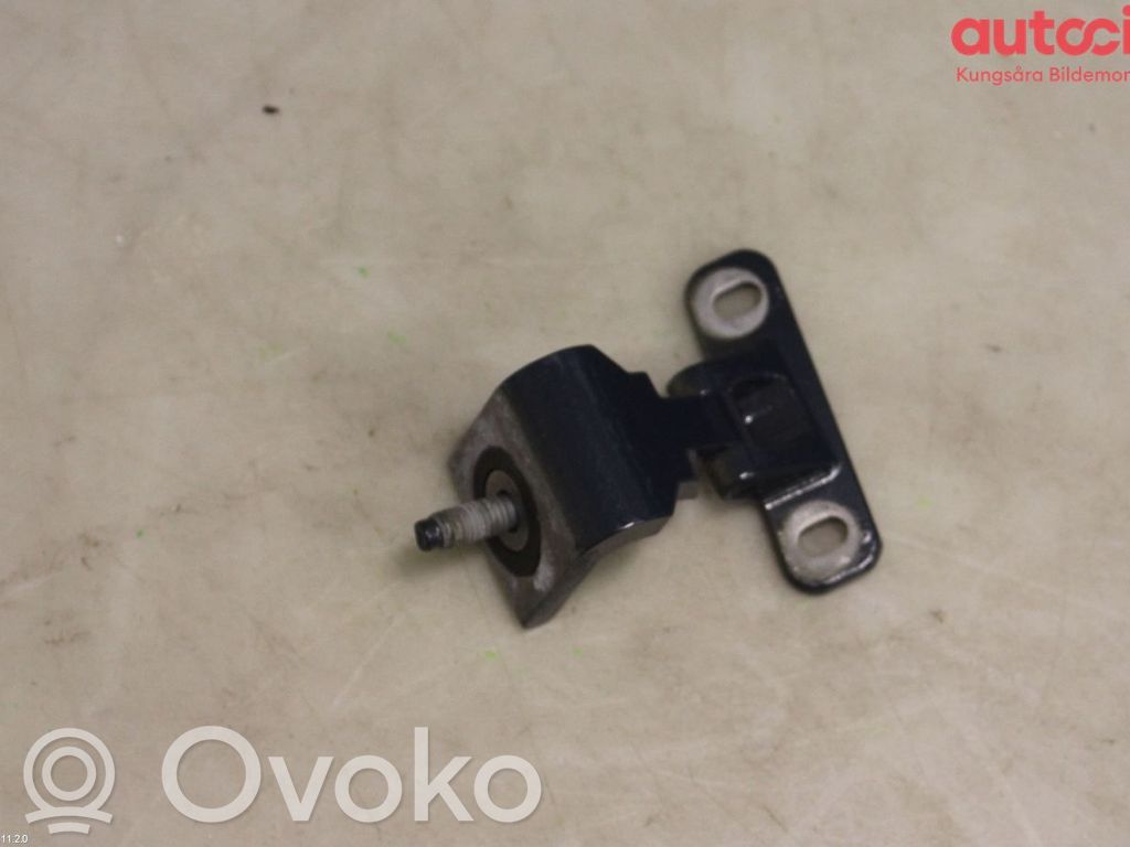 Tailgate/trunk/boot hinge   8U0827299F,8U0827299F,8U0827299F