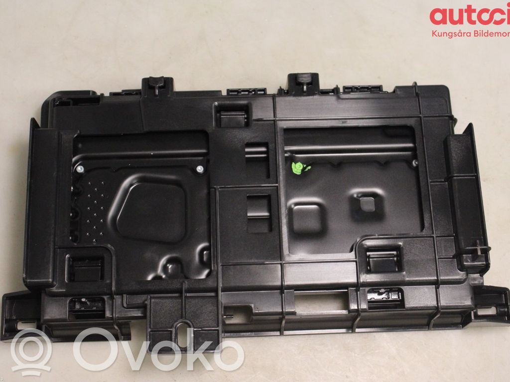 Sonstige Steuergeräte / Module   85A035282E,85F907239,85A035282E