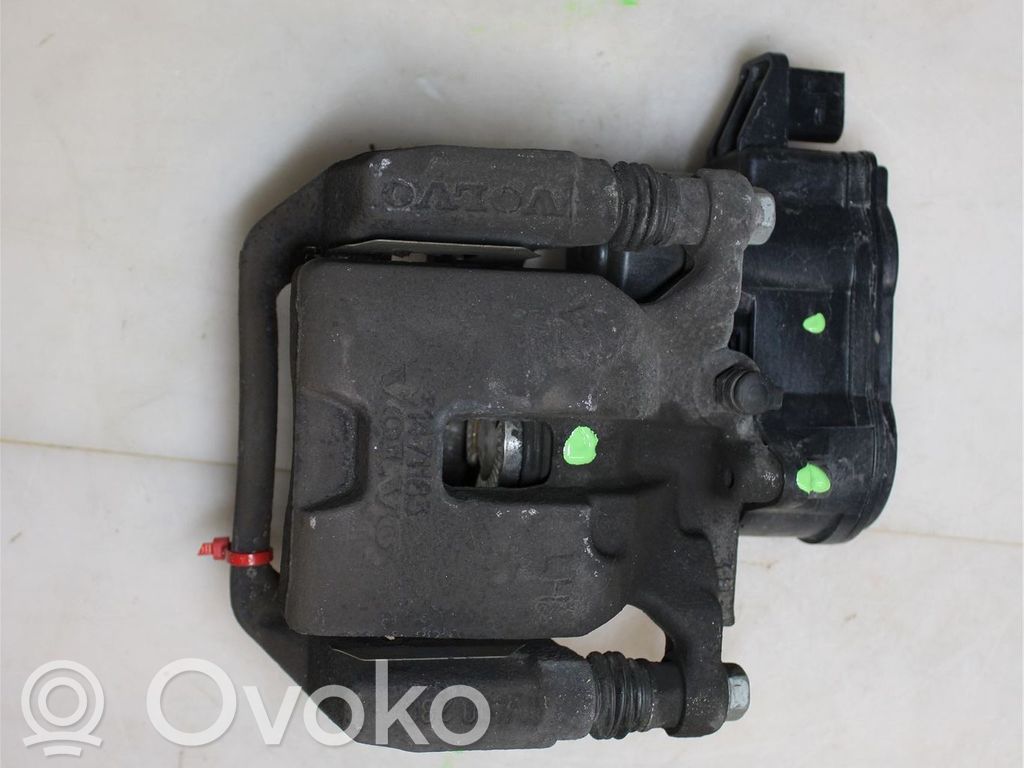 Volvo XC40 Takajarrusatula 