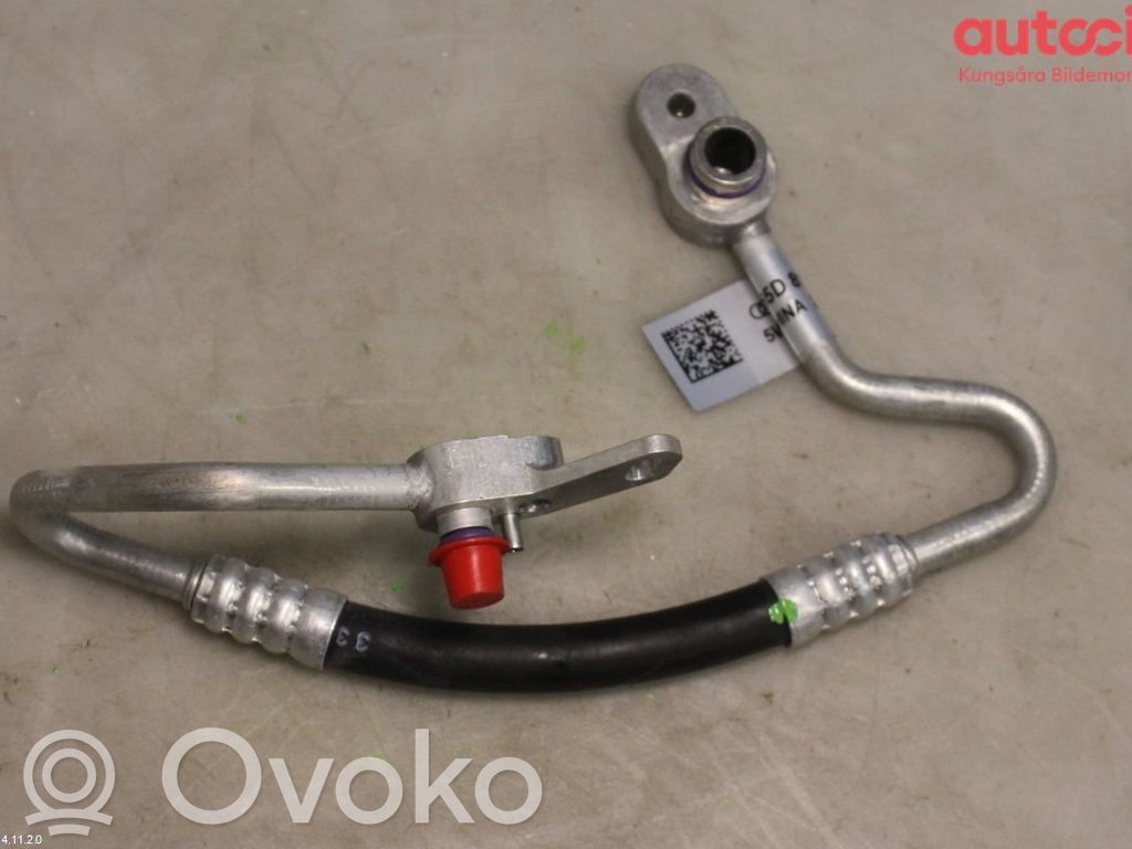 Audi e-tron Ilmastointilaitteen putki (A/C) 