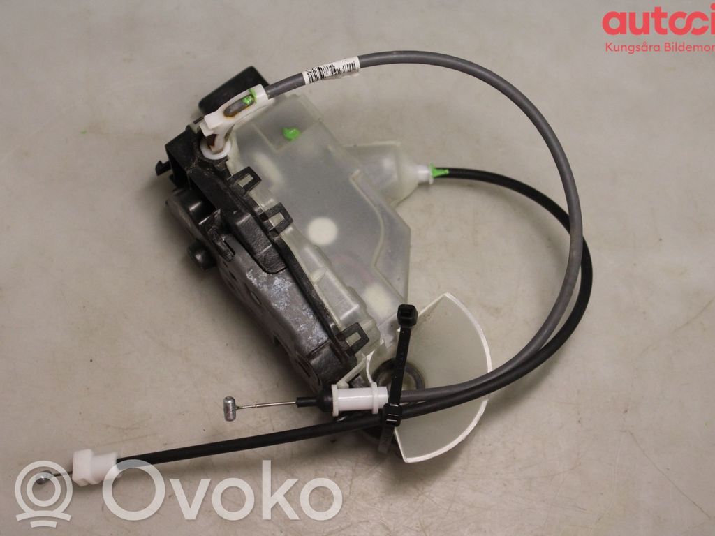Opel Combo E Cerradura de puerta trasera 