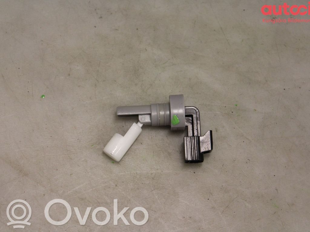 Volvo V60 Windshield washer fluid level sensor 
