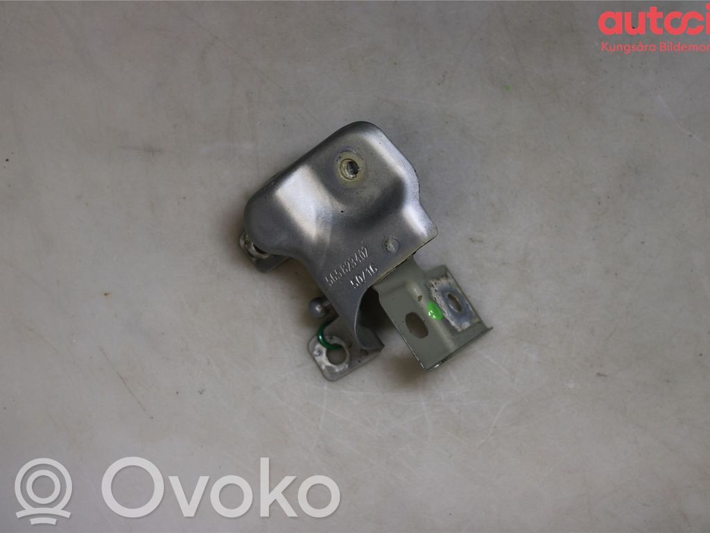 Skoda Kodiaq Fender mounting bracket 