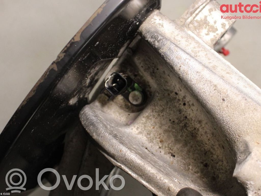 Volvo XC40 Zwrotnica koła przedniego 