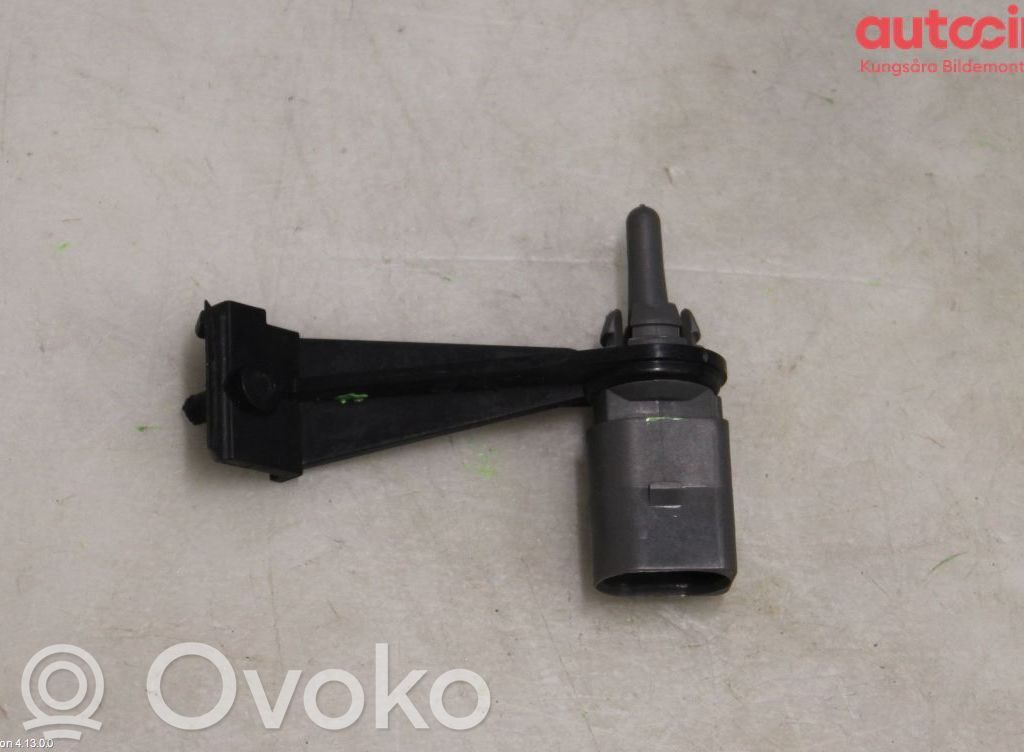 Czujnik temperatury zewnętrznej   8Z0820535B,8V0820536,8Z0820535A