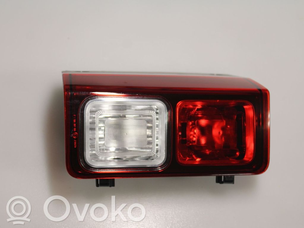 Renault Trafic III (X82) Reverse light 