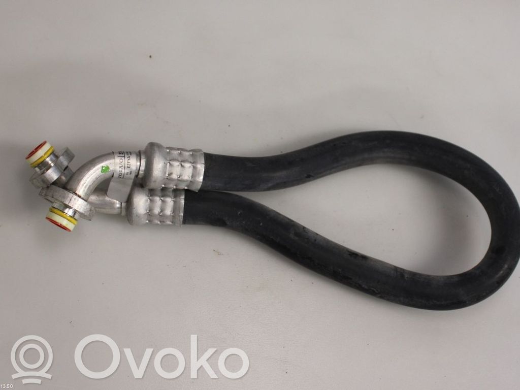 Volvo XC90 Ilmastointilaitteen putki (A/C)